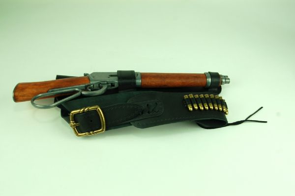 "WANTED: DEAD OR ALIVE" Collectors Mares Leg Rifle and Holster with Prop Bullets