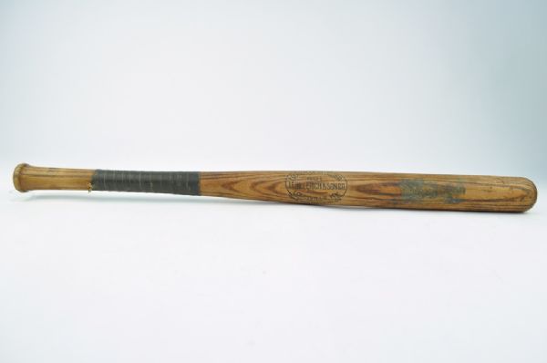 Napoleon Lajoie 1910-15 Louisville Slugger Decal Bat