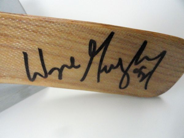 Wayne Gretzky Autographed Game Issued Signature Model Easton Hockey Stick