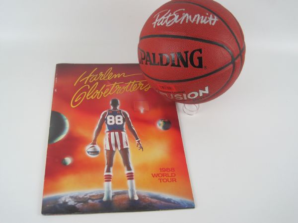 Pat Summit Autographed Basketball & Harlem Globetrotters Program