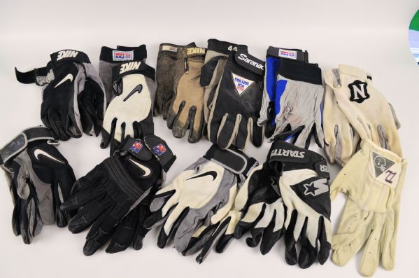 Lot of 1980s Used NFL Football Gloves, Wristbands & Hand Towels