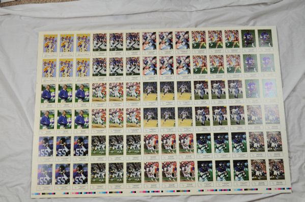 Minnesota Vikings 1987 Uncut Card Sheet w/3 Sets