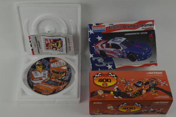 Dale Earnhardt Sr LE Plate & Die Cast Car