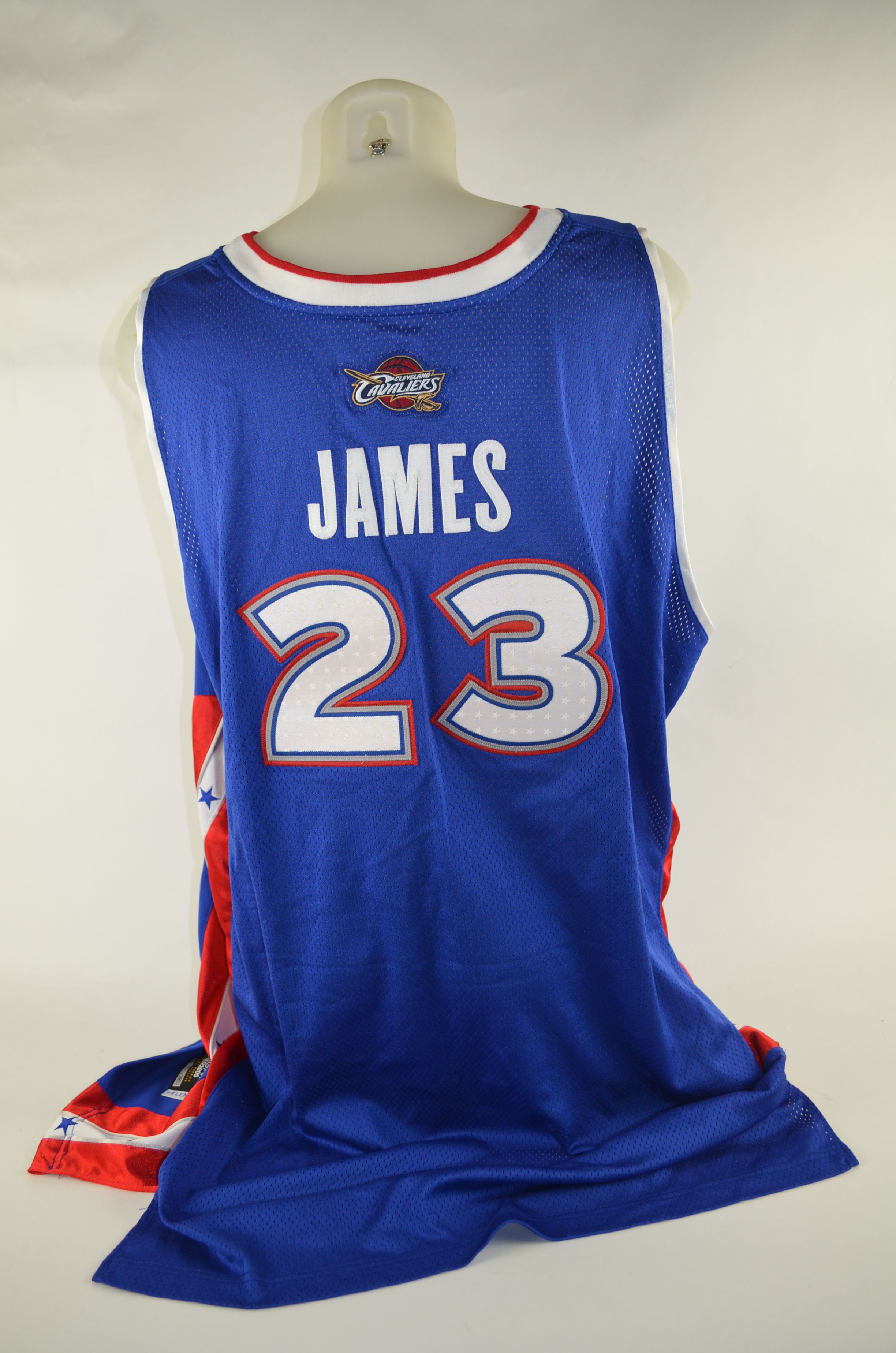 LeBron James Cleveland Cavaliers Autographed Blue Reebok 2005 All-Star Game  Jersey with Embroidered Stats - #22 of a Limited Edition of 123 - Upper Deck