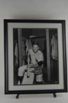 Mickey Mantle Autographed 16x20 Framed Photo w/Upper Deck Authenticated