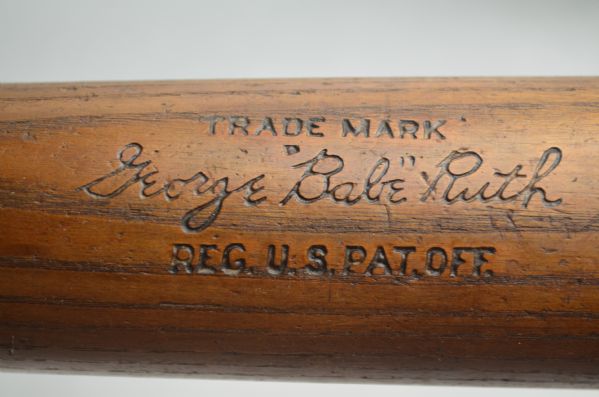 Babe Ruth 1932 Louisville Slugger 40 BR Bat 