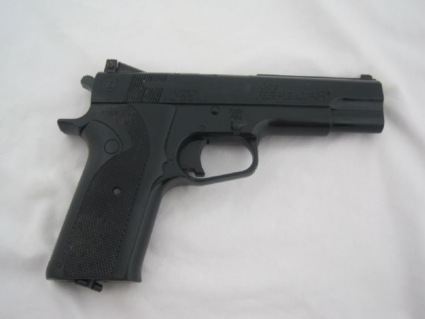 Crosman Model 1008 CO2 Pellet Gun