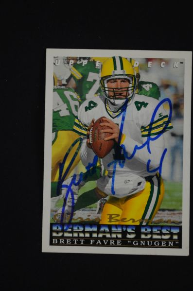 Brett Favre Autographed 1993 Upper Deck Football Card