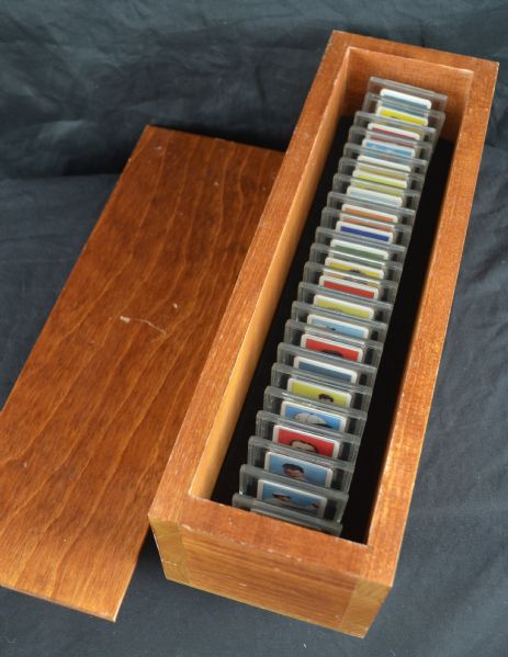 T206 Limited Edition 1909 Porcelain Card Set w/Display Case