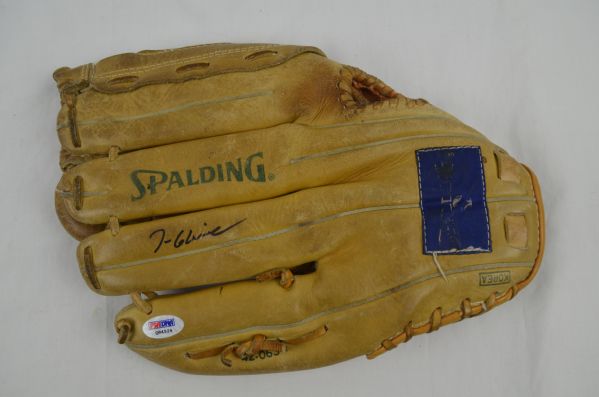 Tom Glavine Autographed Glove