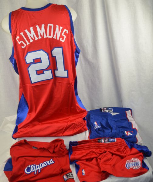 Bobby Simmons 2004-05 LA Clippers Professional Model Uniform & Warm Up Suit w/Medium Use 