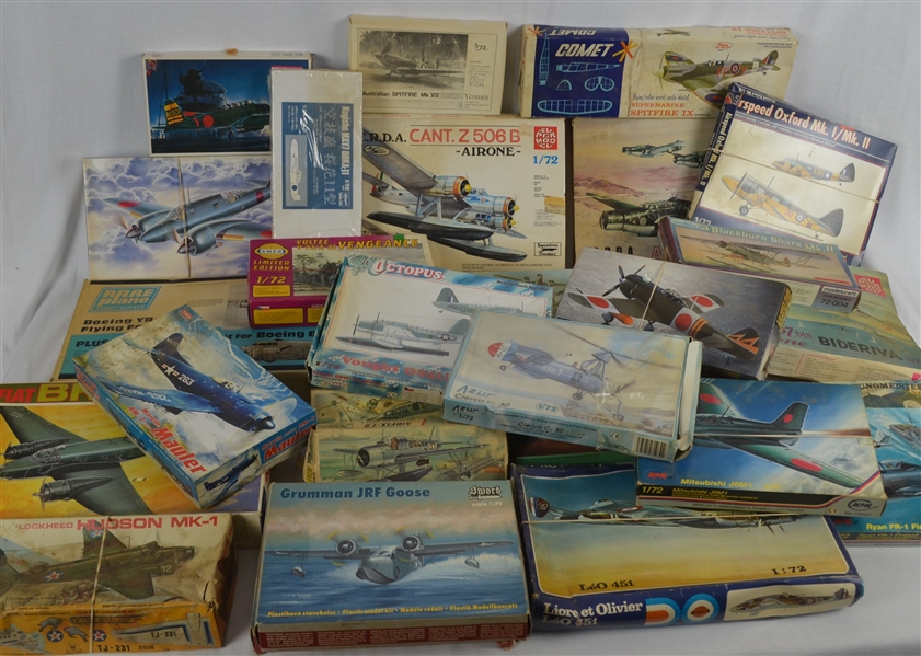 Vintage Collection of 1:72 Scale Airplane Models