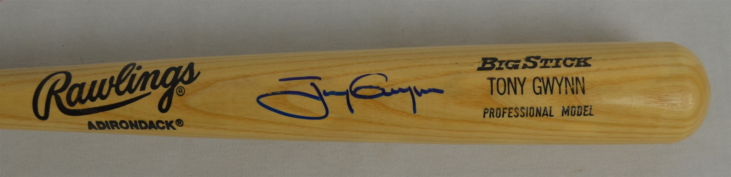 Tony Gwynn Autographed Rawlings Big Stick Bat