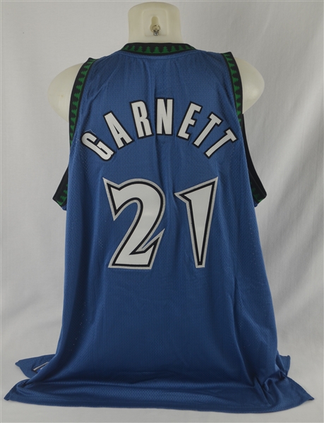 Kevin Garnett Autographed Limited Edition 2004 MVP Jersey UDA #19 of 121