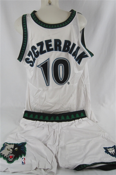 Wally Szczerbiak 2002-03 Minnesota Timberwolves Professional Model Uniform w/Medium Use