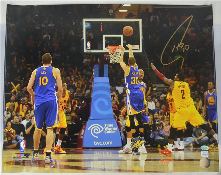 Steph Curry Golden State Warriors Autographed 16X20 Photograph
