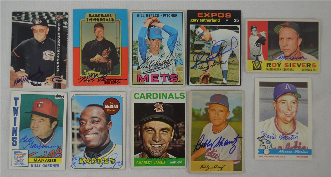 Vintage Collection of 10 Autographed Baseball Cards w/Bob Lemon
