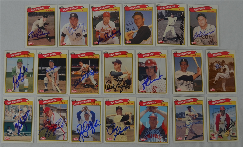 Vintage Collection of 20 Autographed 1989 Swell Baseball Cards 