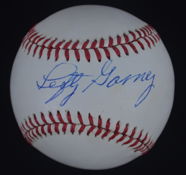 Lefty Gomez Autographed Baseball