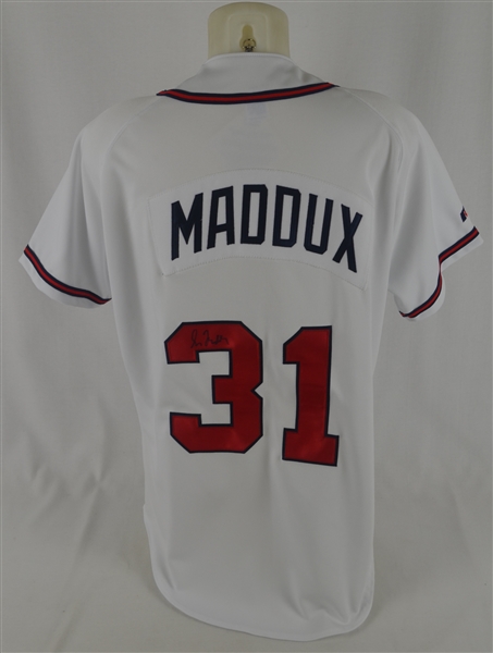 Greg Maddux Autographed Atlanta Braves Jersey