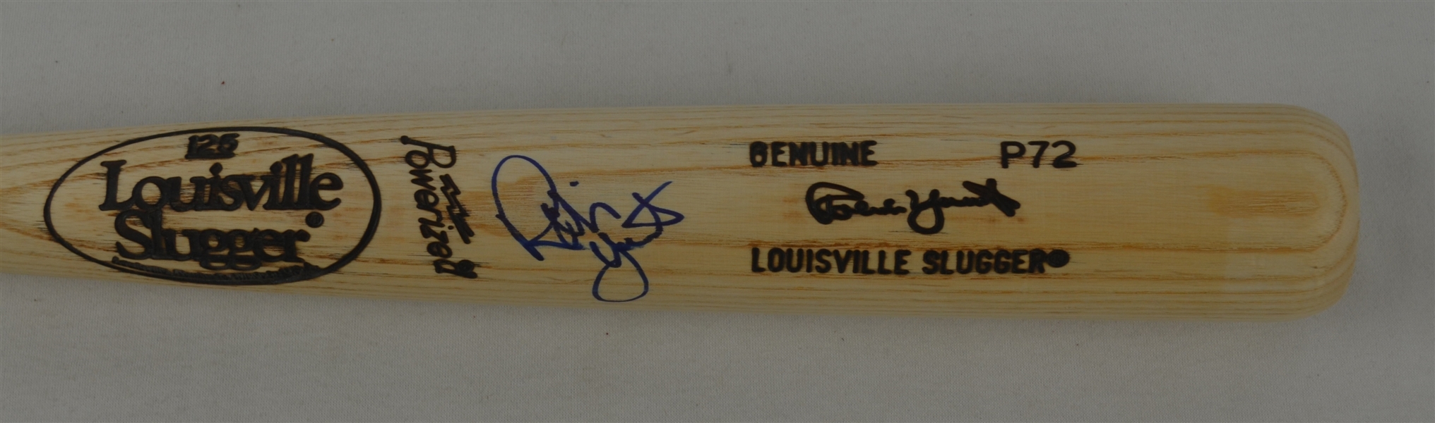 Robin Yount Autographed Signature Model Louisville Slugger Bat