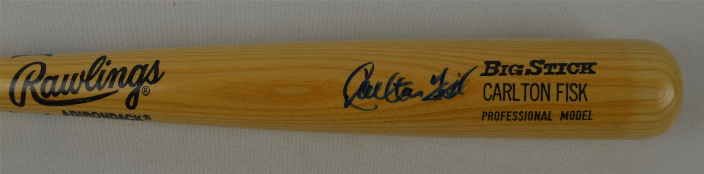 Carlton Fisk Autographed Rawlings Big Stick Bat