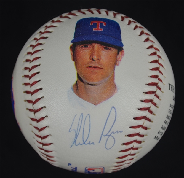 Nolan Ryan Autographed Fotoball 