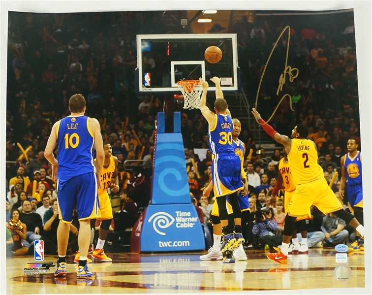 Stephen Curry Autographed 16x20 NBA Finals Photo 