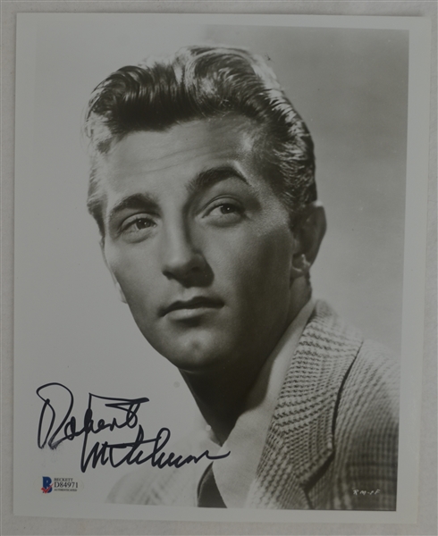 Robert Mitchum Autographed 8x10 Photo
