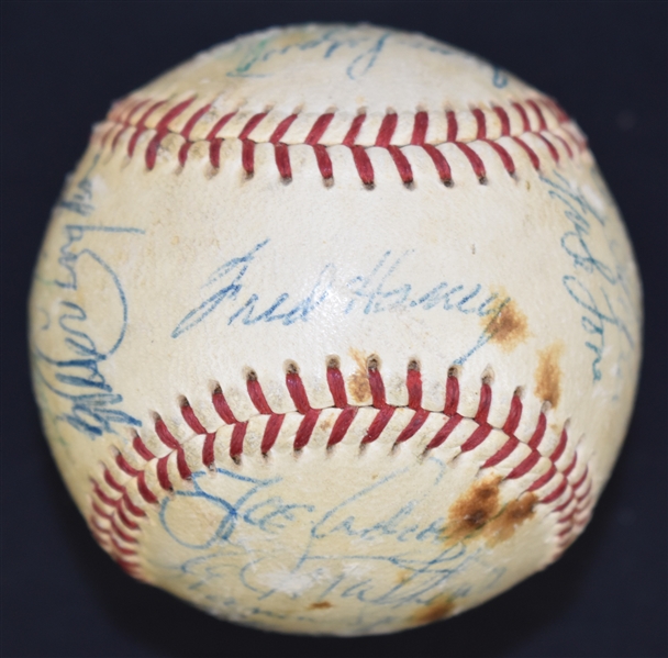 Warren Spahns 1957 Milwaukee Braves Team Signed Baseball w/26 Signatures 