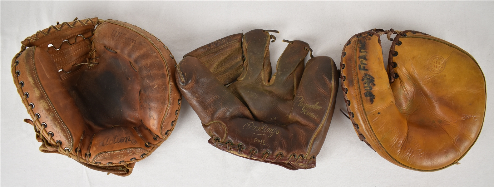 Stan Musial Bill Dickey & Roy Campanella Store Model Gloves