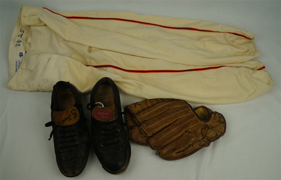 Gordon Jones 1958-59 San Francisco Giants Game Used Glove Cleats & Pants