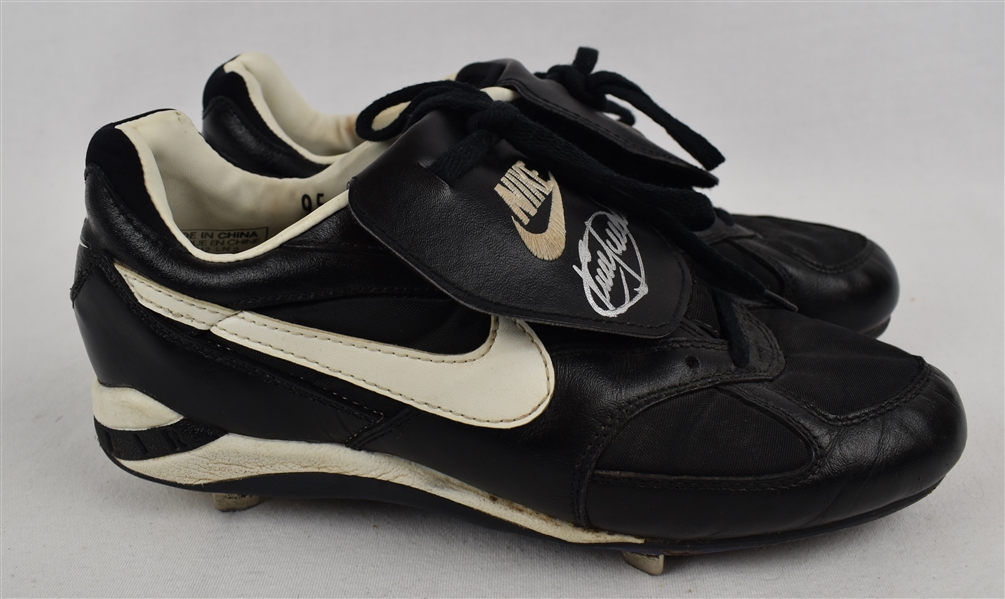 Kirby Puckett 1995 Game Used & Autographed Cleats w/Puckett Family Provenance