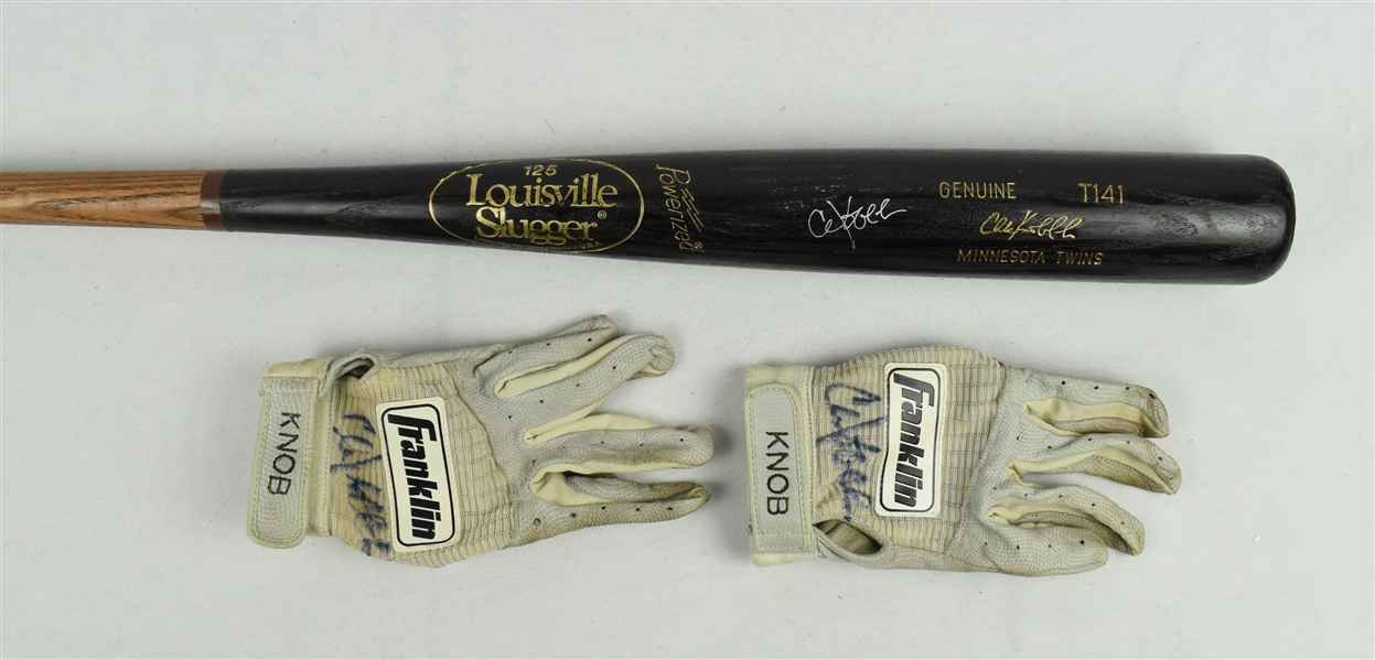 Chuck Knoblauch 1991 Minnesota Twins Game Used Bat & Batting Gloves