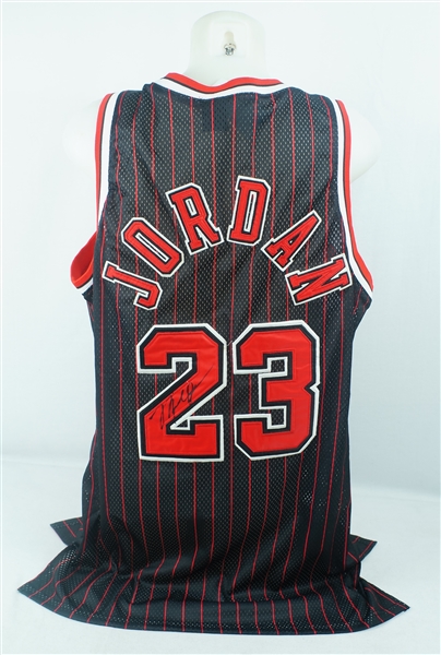 Michael Jordan 1984 Rookie Autographed Chicago Bulls Black Alternate Road Jersey w/Full JSA LOA