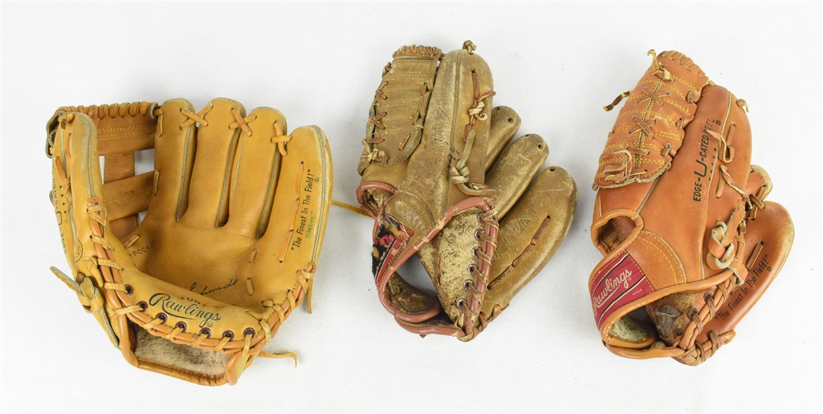Mike Schmidt Reggie Jackson & Brooks Robinson Fielding Gloves