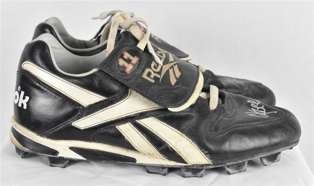 Chuck Knoblauch Game Used & Autographed Cleats 