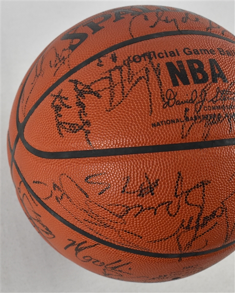 Lot Detail Nba Autographed 1994 All Star Team Signed Basketball W