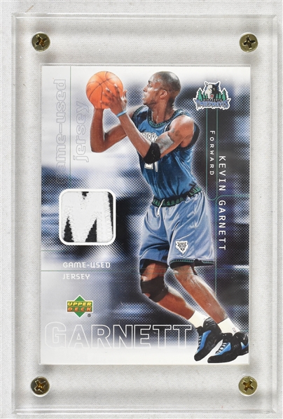 Kevin Garnett 2000 Limited Edition Game Used Jersey Patch Card #25/500 UDA