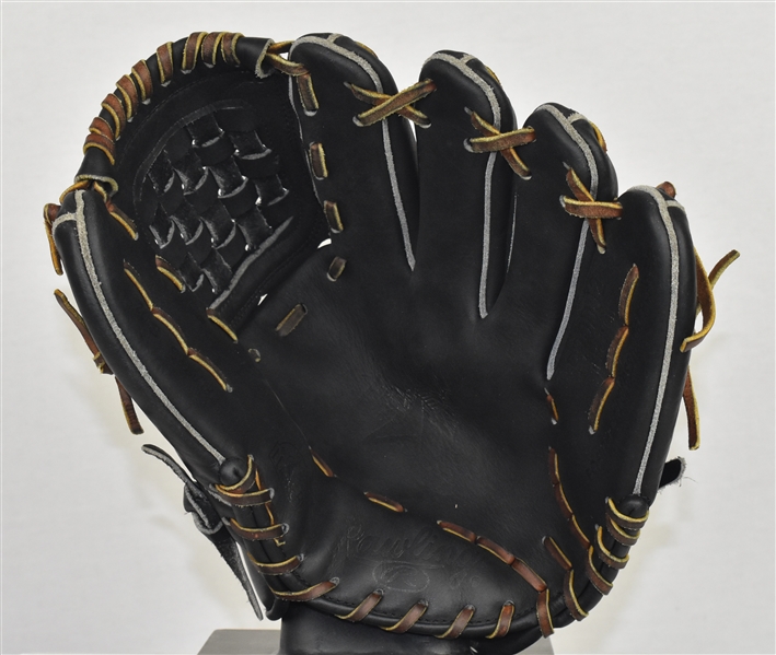 Derek Jeter 2005 New York Yankees Back Up Used Game Glove w/Sports Investors Authentication