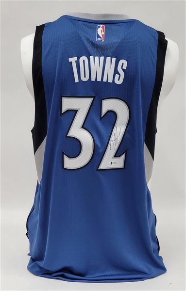 Karl-Anthony Towns Autographed Authentic Minnesota Timberwolves Jersey Beckett