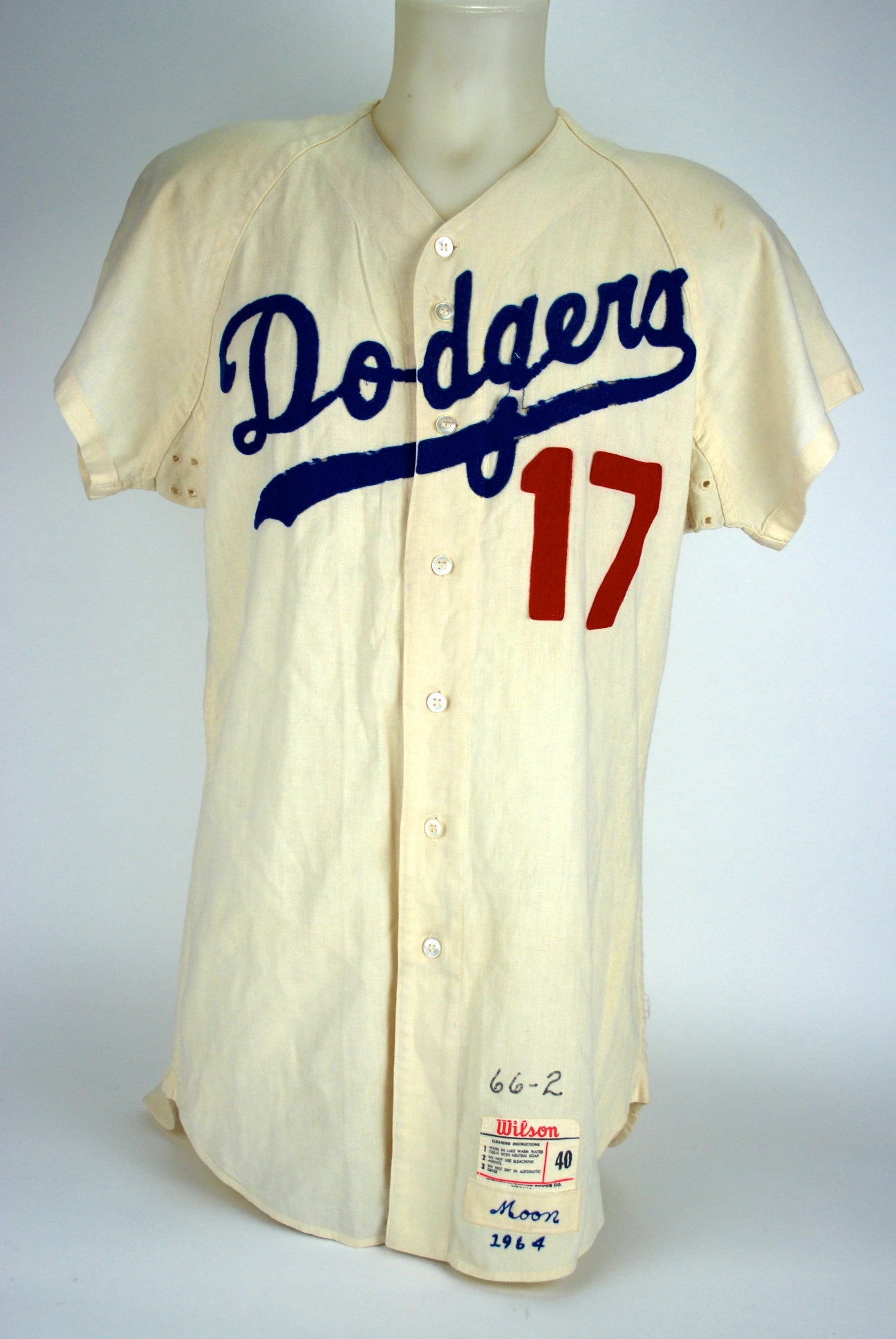 Lot Detail - Wally Moon 1964 Game Used LA Dodgers Flannnel Jersey GU 7