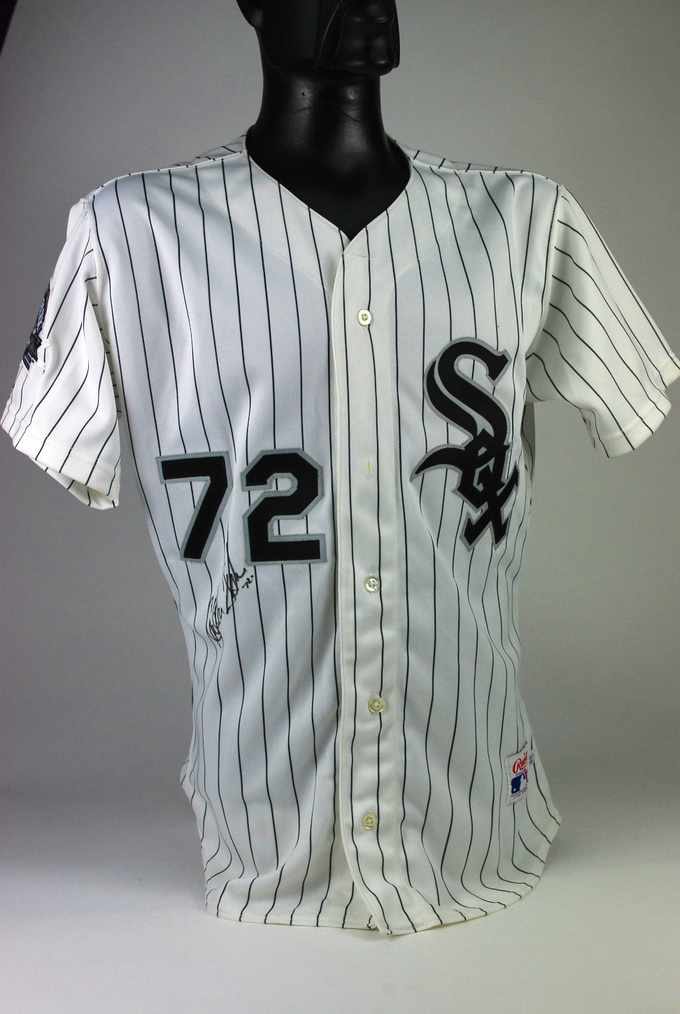 Lot Detail - 1991 Carlton Fisk Chicago White Sox Game-Used & Autographed  Home Jersey