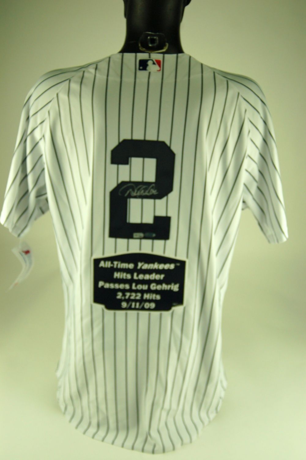 Derek Jeter Signed 2009 Inaugural Season Yankees Jersey MLB Authentic &  Steiner - Autographed MLB Jerseys at 's Sports Collectibles Store