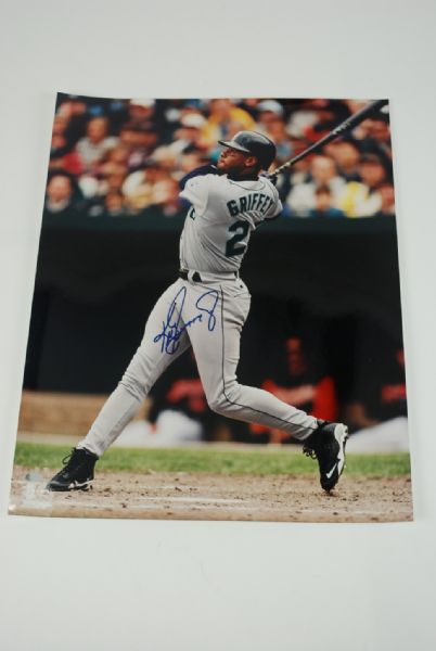 Ken Griffey Jr Autographed 16x20 Photo