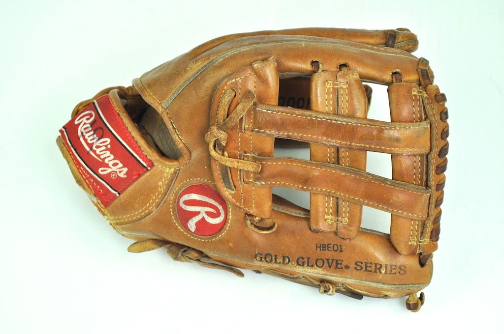 Lot Detail - 1990s Robin Yount Milwaukee Brewers Game Worn Signed Easton  Batting Glove (MEARS LOA)