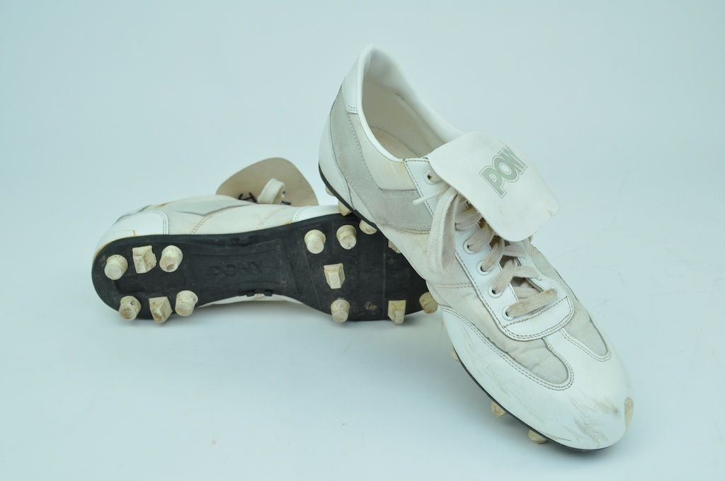 Lot Detail - 1989 Game Used Oakland A's Coaches Cleats Attributed to ...