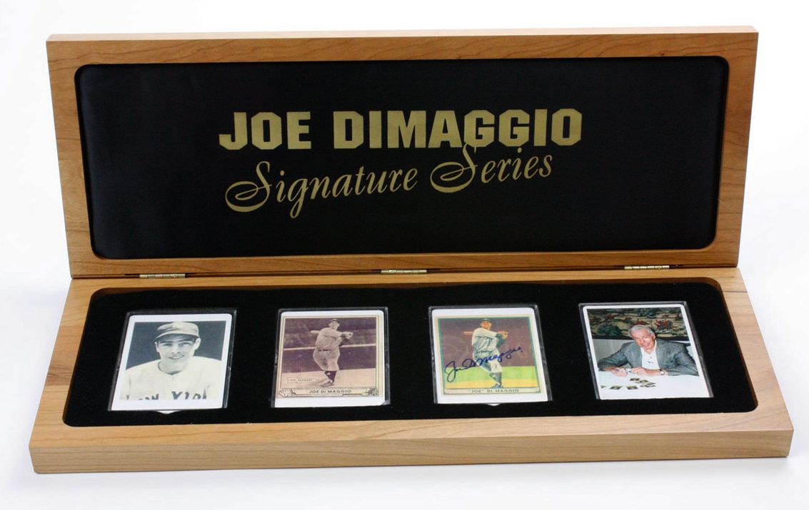 Joe Dimaggio Autographed Signed 1939 Play Ball Yankee Clipper