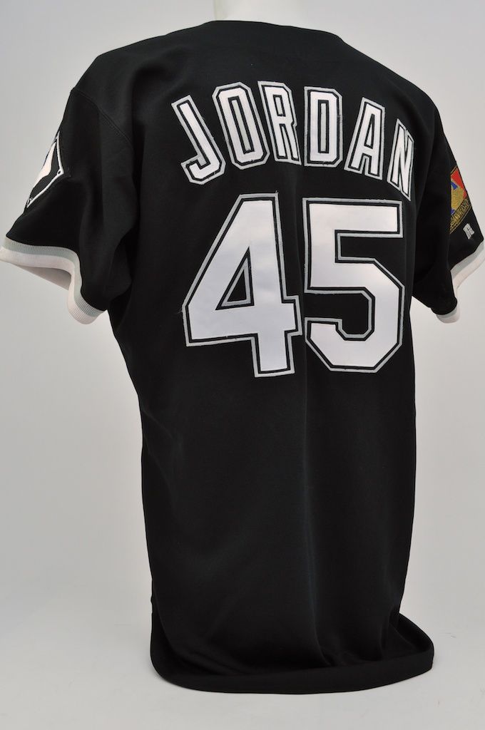1994 Michael Jordan Signed Team Issued Chicago White Sox Jersey