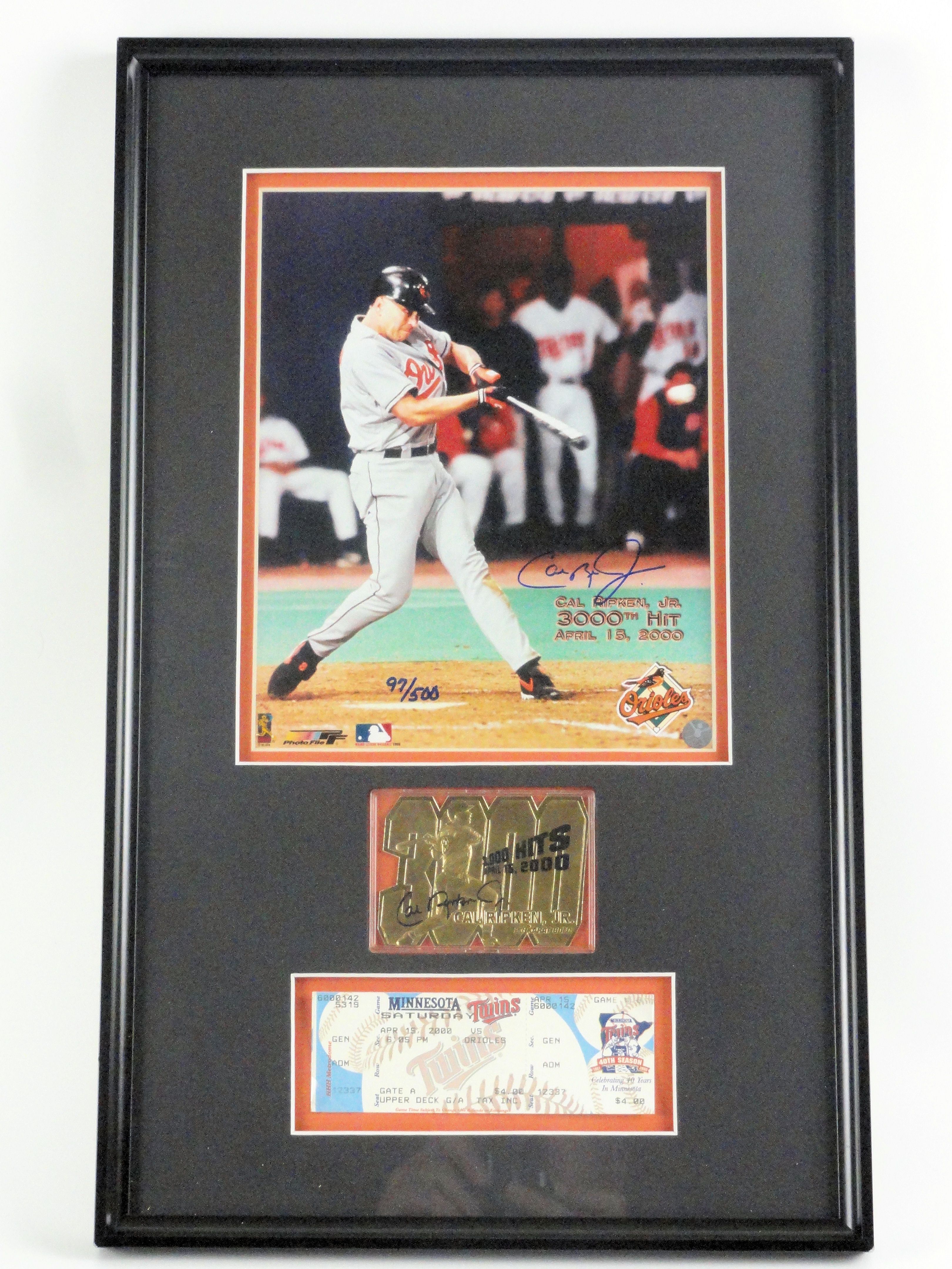 Cal Ripken,, Jr. Autographed Card